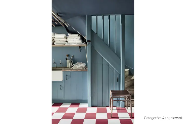 Little Greene Intelligent Paints met Intelligent Grip™-technologie: muurverf, grondverf en aflak in één, schilderen was nog nooit zo eenvoudig